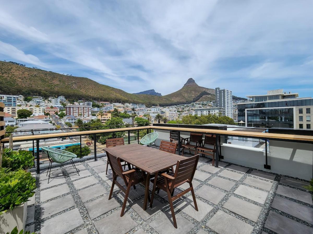 Stylish, Brand New, Secure Apartment With Pool Kaapstad Buitenkant foto